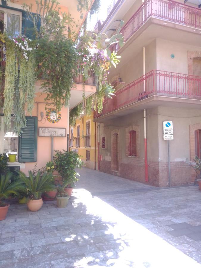 Vacanza Taormina Mare Mazzeo Exteriér fotografie